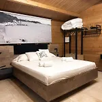 Bed & Breakfast Les De Tesa 4