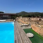 Les De Tesa 4 Bed & Breakfast