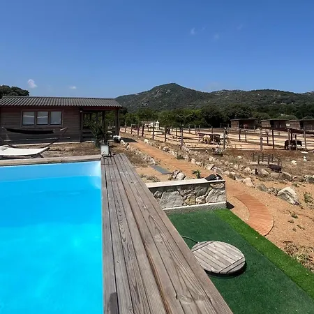 Bed & Breakfast Les De Tesa 4 Occhiatana